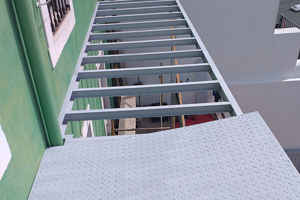 Serralharia Farrau - Estruturas Metálicas