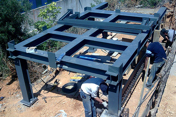 Serralharia Farrau - Estruturas Metálicas