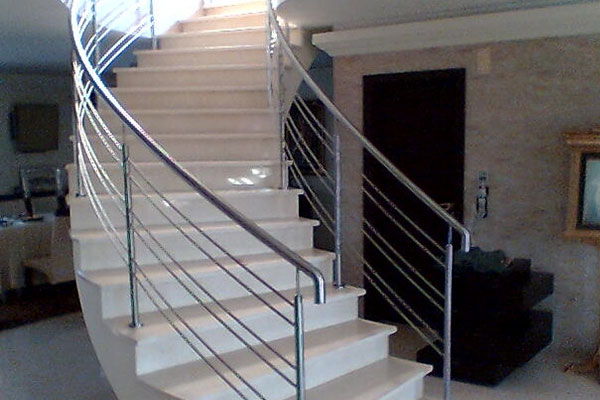 Serralharia Farrau - Guardas Inox