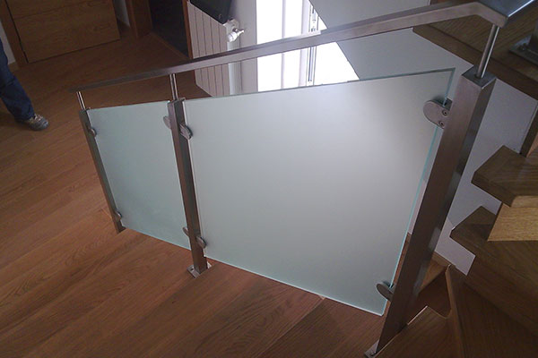 Serralharia Farrau - Guardas Inox