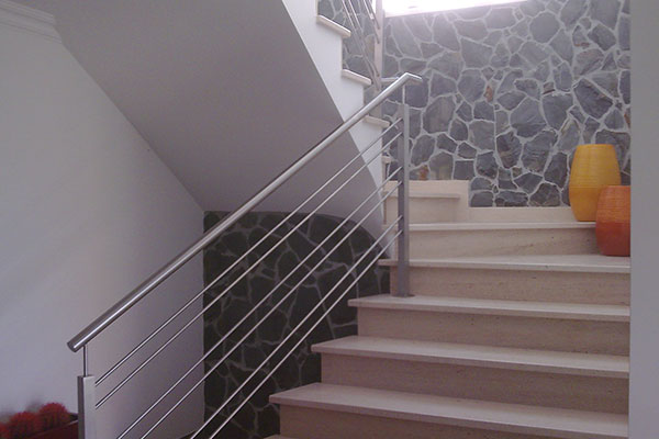 Serralharia Farrau - Guardas Inox